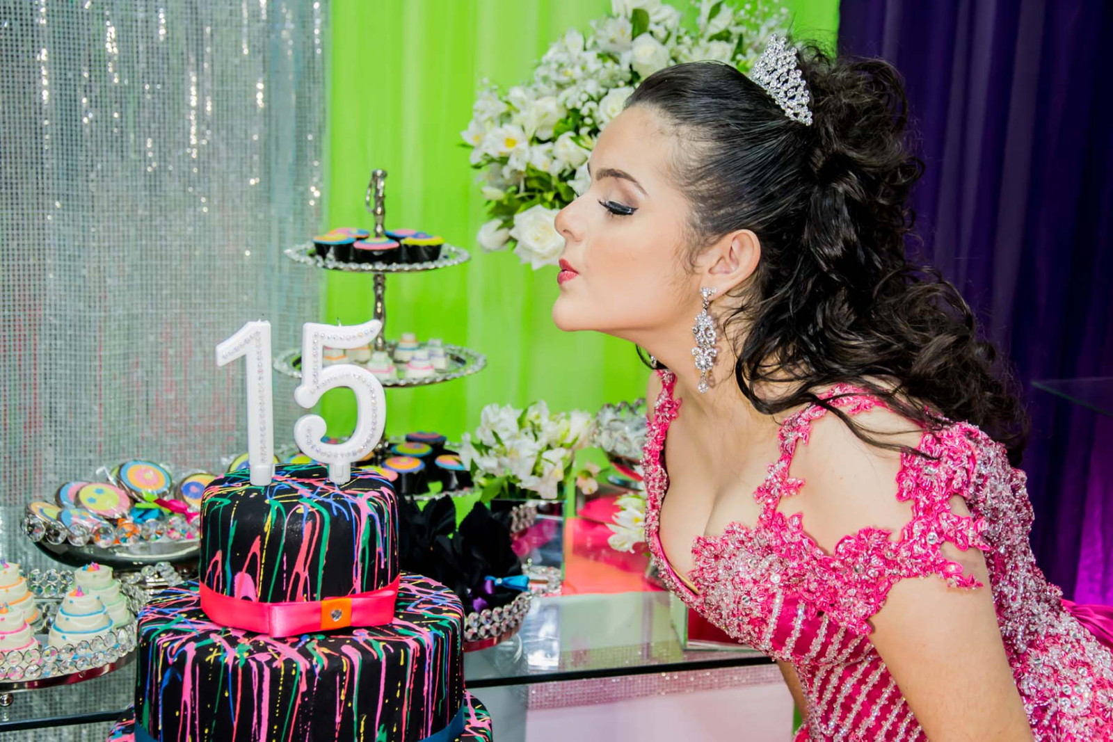 Debutante em festa de 15 anos
